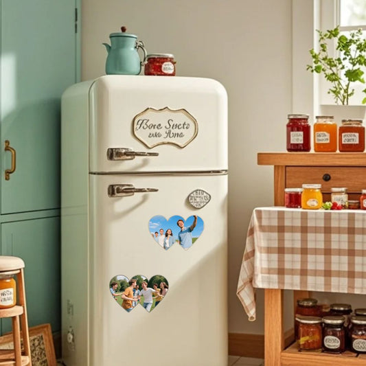 Medium fridge magnets · High-appearance-level fridge magnets · Customized photos · Memento magnets
