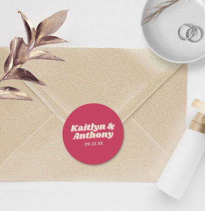 Customized round stickers · Can print logos/text · Essential for parties/gift packaging