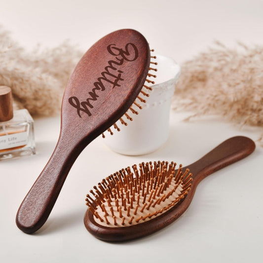 Customized elliptical air cushion comb · Curved surface perfectly fits the back of the head design · Wide massage · Anti-static and non-damaging to hair