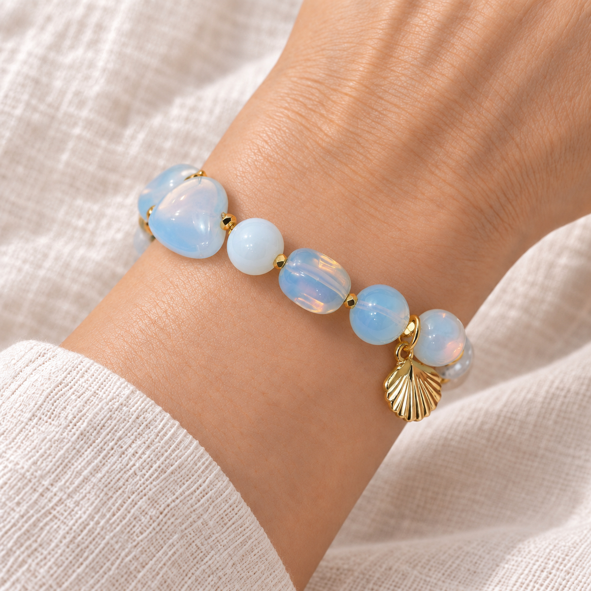 Moonlit Blue Star & Shell Bracelet detail