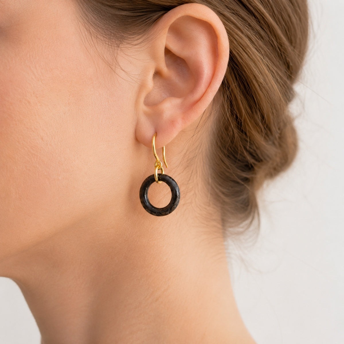 Noir Ring Drop Earrings detail