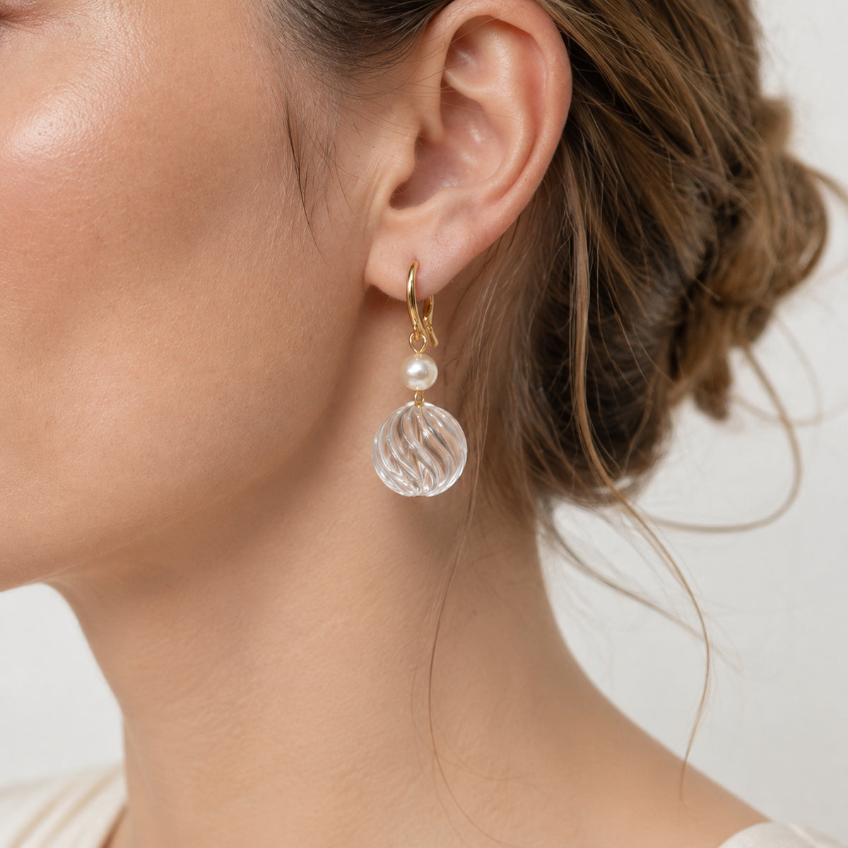 Clear Ribbed Orb Earrings detail