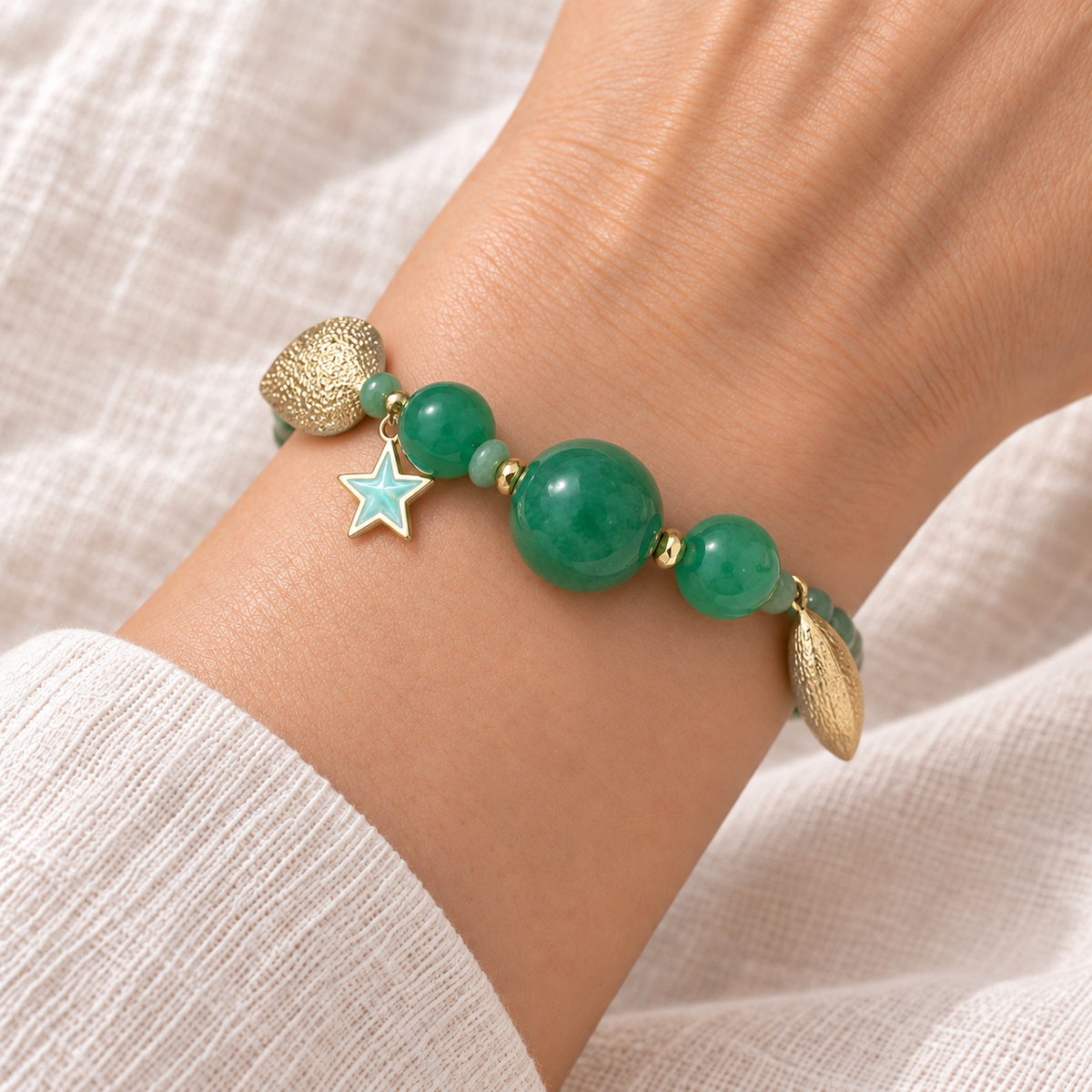 Green Meadow Eye Charm Bracelet detail