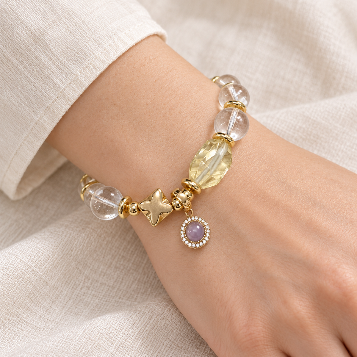 Lemon Light Quartz Bracelet detail