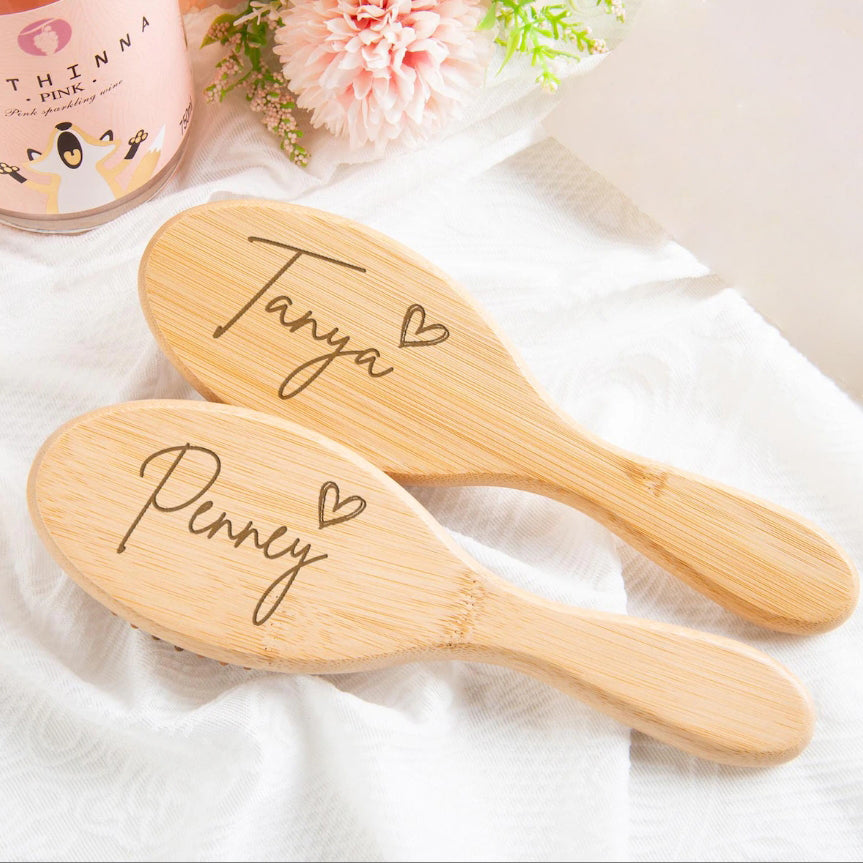 Customized wide-toothed air cushion comb · Round comb teeth + ventilation holes · Suitable for both curly and long hair